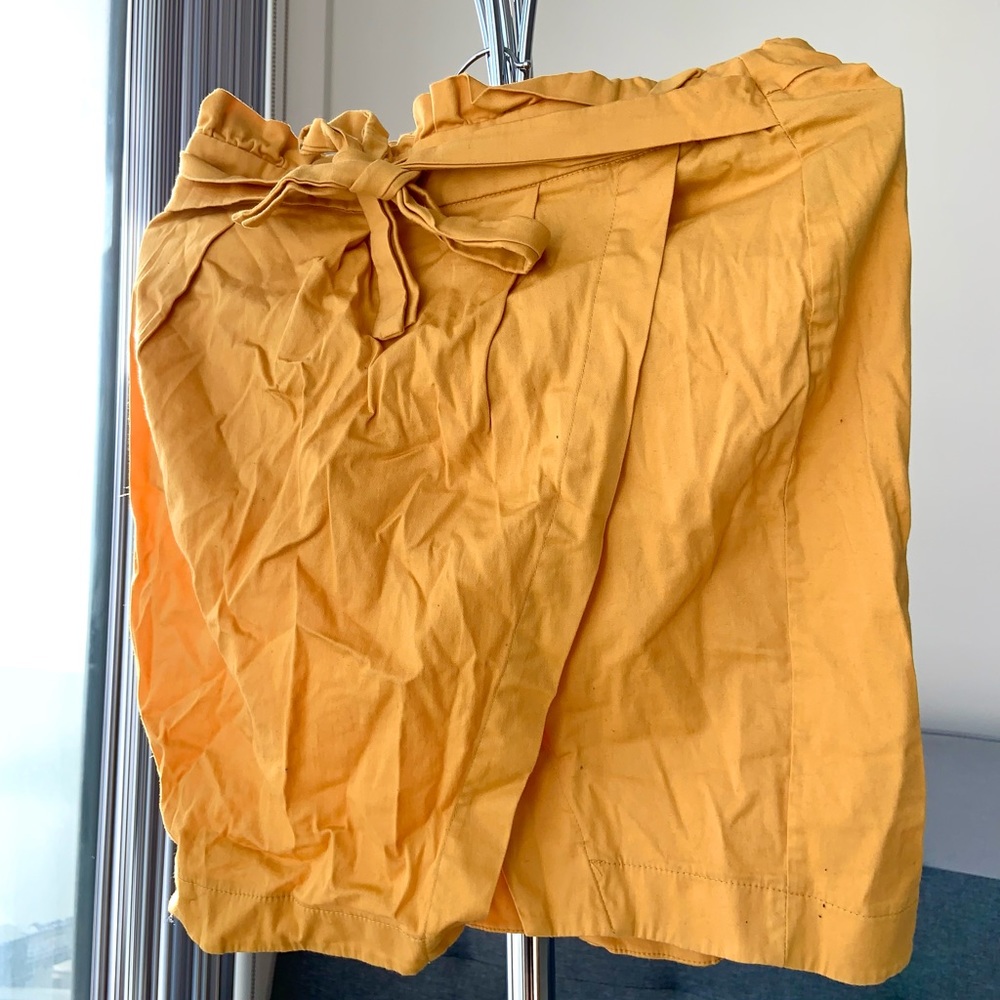 Slit Yellow Mini Skirt